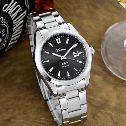 Men Round Pointer Date Quartz Watch