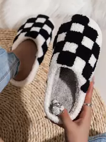 Sapatos Femininos de Casa de Padronagem xadrez, Chinelos Confortáveis Casuais e Fofos com Ponta Fechada, para Uso Interno no Quarto, xadrez Preto e Branco, Outono e Inverno