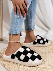 Sapatos Femininos de Casa de Padronagem xadrez, Chinelos Confortáveis Casuais e Fofos com Ponta Fechada, para Uso Interno no Quarto, xadrez Preto e Branco, Outono e Inverno