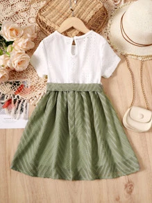SHEIN Toddler Girls Eyelet Embroidery Keyhole Back Belted 2 In 1 Dress - Multicolor - View 2