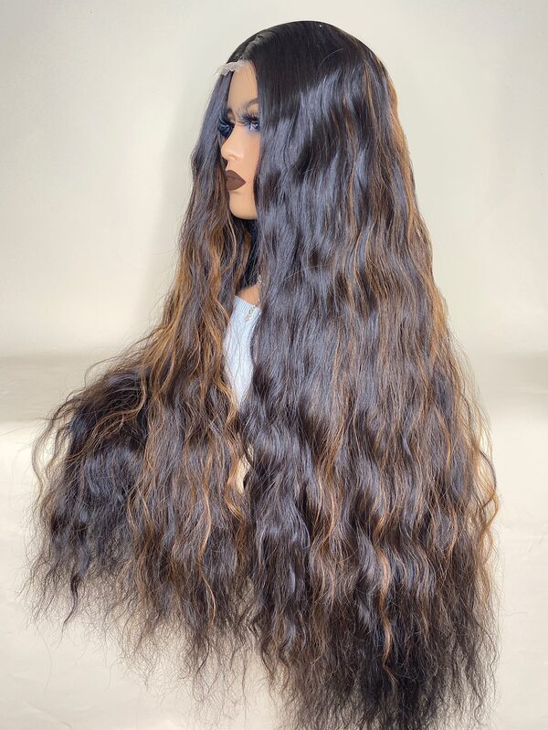 Synthetic Heat Resistant Wigs Long Natural Wave Medium Part Highlights