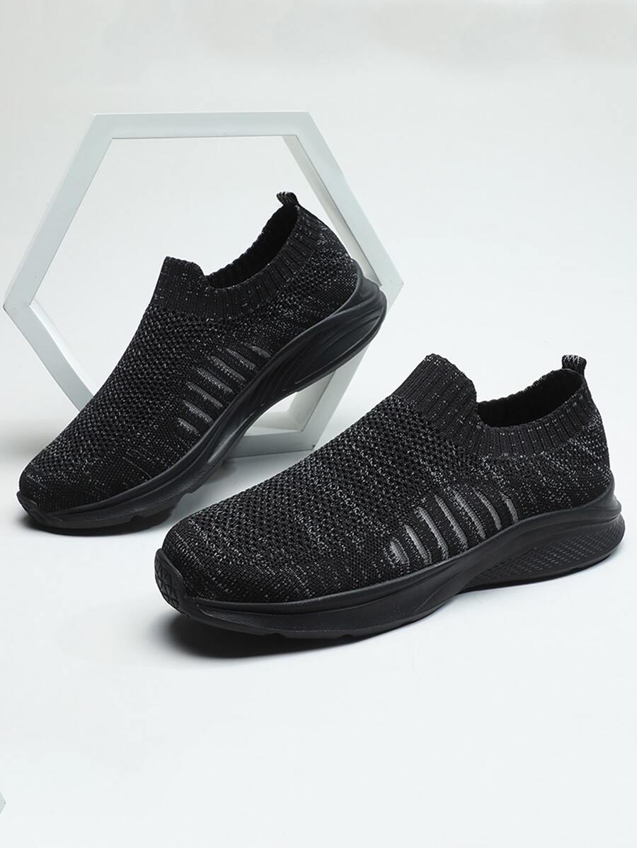 Men Striped Pattern Low-top Running Shoes, Sporty Outdoor Sneakers - Black - View 1