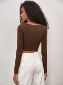 SHEIN BASICS Camiseta crop de cuello scoop - Marrón Chocolate - Ver 2