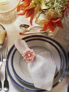 4pcs/set Stainless Steel Napkin Ring, Creative Rhinestone & Flower Decor Napkin Holder Ring For Party - Champagne - View 5