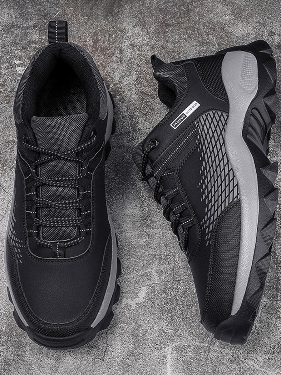 男士繫帶字母圖案運動戶外登山鞋