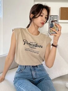 DAZY 標語圖案墊肩背心上衣 - 卡其色 - 查看 2