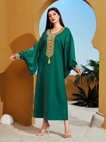 Al Najma Contrast Tape Tassel Detail Batwing Sleeve Dress - Dark Green - View 1