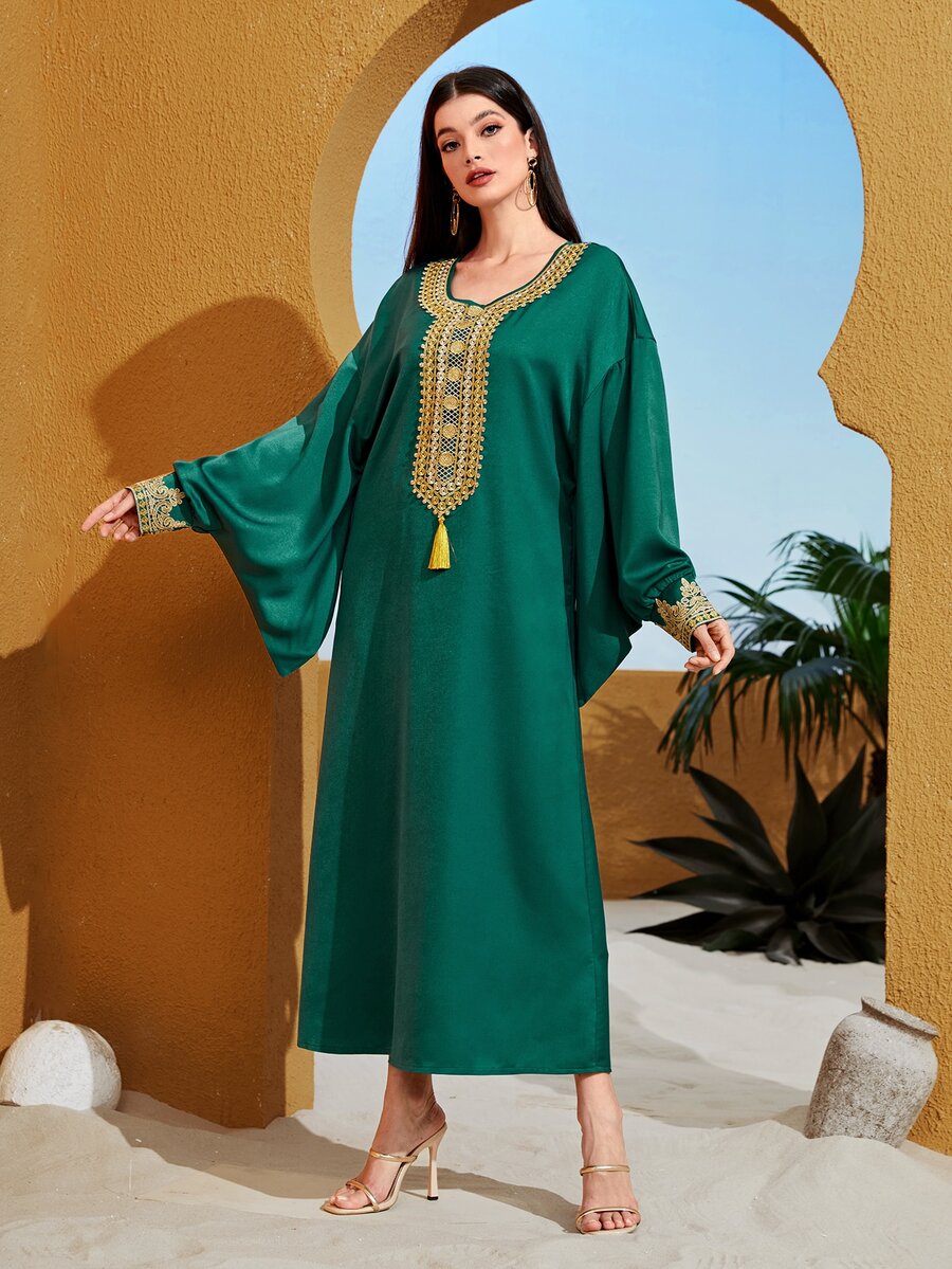 Al Najma Contrast Tape Tassel Detail Batwing Sleeve Dress - Dark Green - View 1