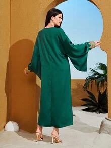 Al Najma Contrast Tape Tassel Detail Batwing Sleeve Dress - Dark Green - View 2