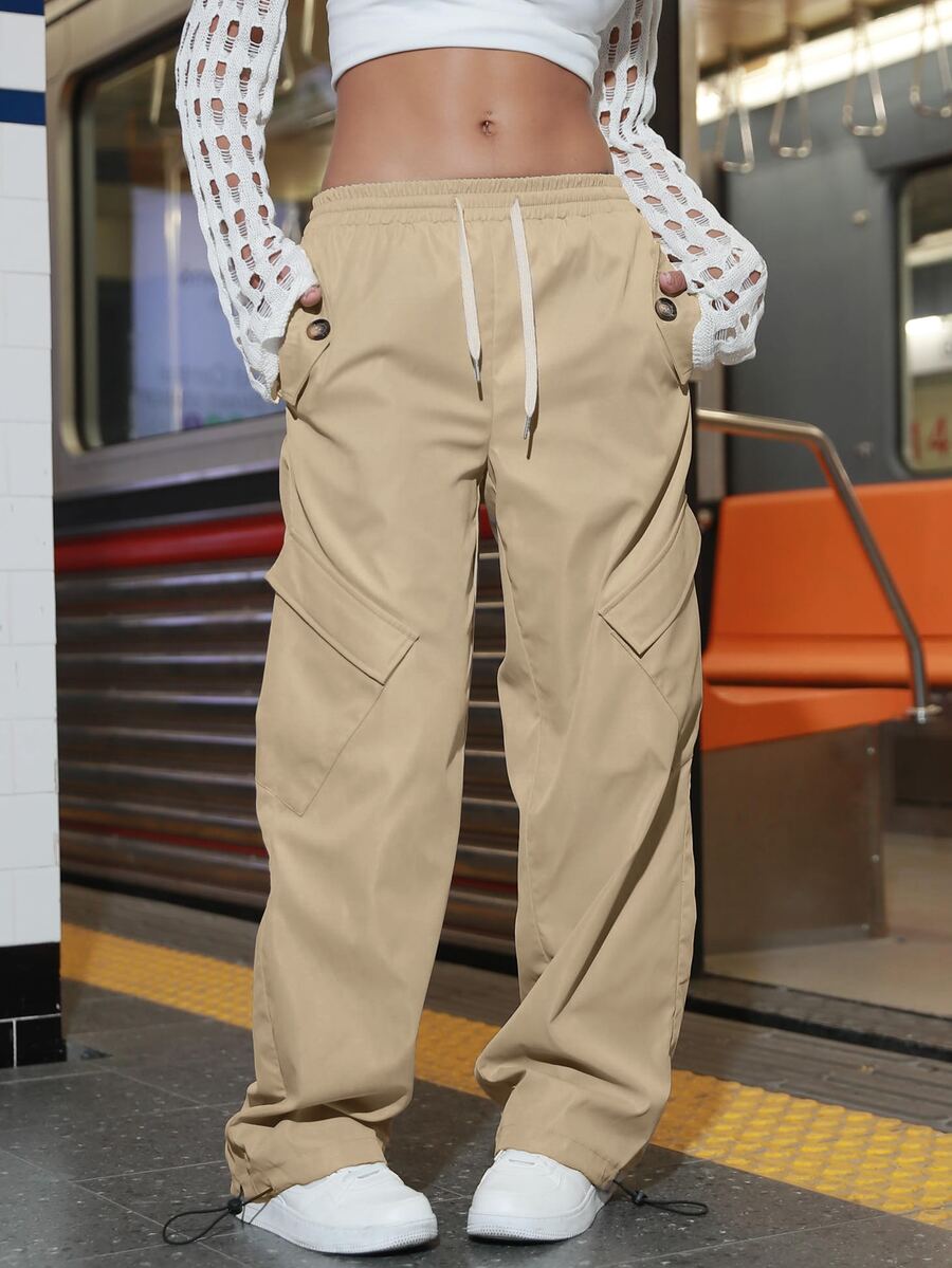 Pantalones cargo con bolsillo con solapa de cintura con cordón paracaídas - Caqui - Ver 1