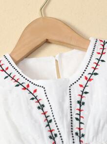 嬰兒花卉刺繡圓點荷葉袖連衣裙 - 白色 - 查看 3