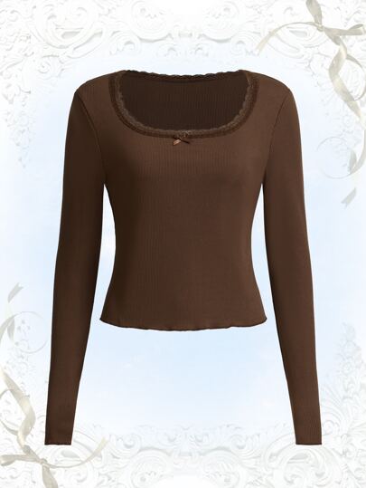 Camiseta unicolor con encaje en contraste