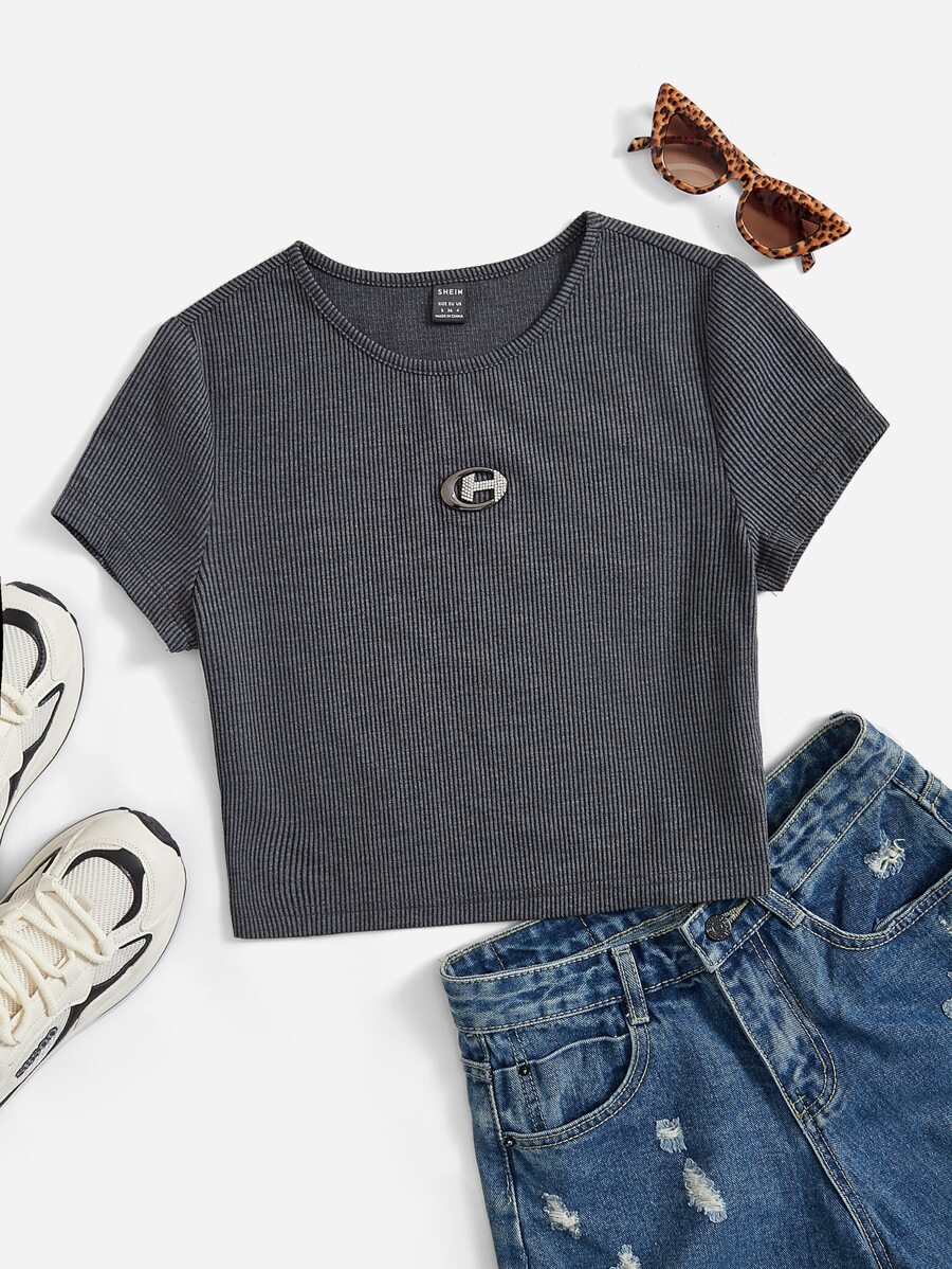 SHEIN EZwear Áo thun nữ Đắp vá Gân đan Lá thư Giải trí - Màu xám đen - Xem 1