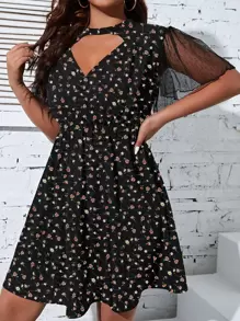 SHEIN Clasi Plus Ditsy Floral Print Contrast Mesh Butterfly Sleeve Dress - Multicolor - View 1