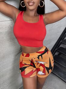 Slaydiva Solid Crop Tank Top & Graphic Print Biker Shorts - Multicolor - View 3