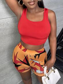 Slaydiva Solid Crop Tank Top & Graphic Print Biker Shorts - Multicolor - View 10