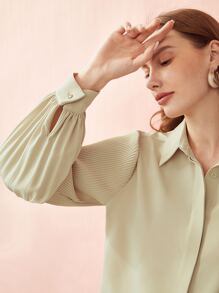 MOTF PREMIUM PLISSE-SLEEVE BLOUSE - Beige - View 7