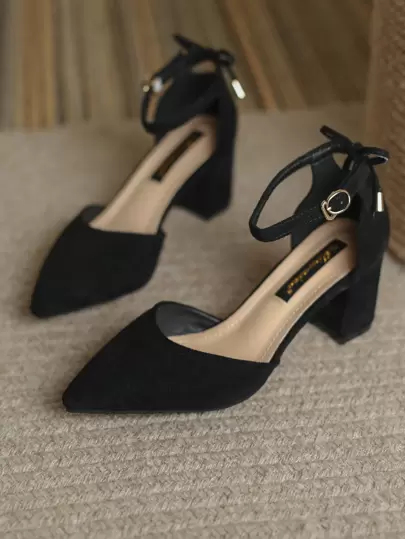 Fall/Winter 2025 Women's High Heel Pumps, Pointy Toe Suede Hollow-Out Bowknot Chunky Heels, Versatile For Daily Commute & Business, Black Color, Plus Size,Elegant,Elegant
