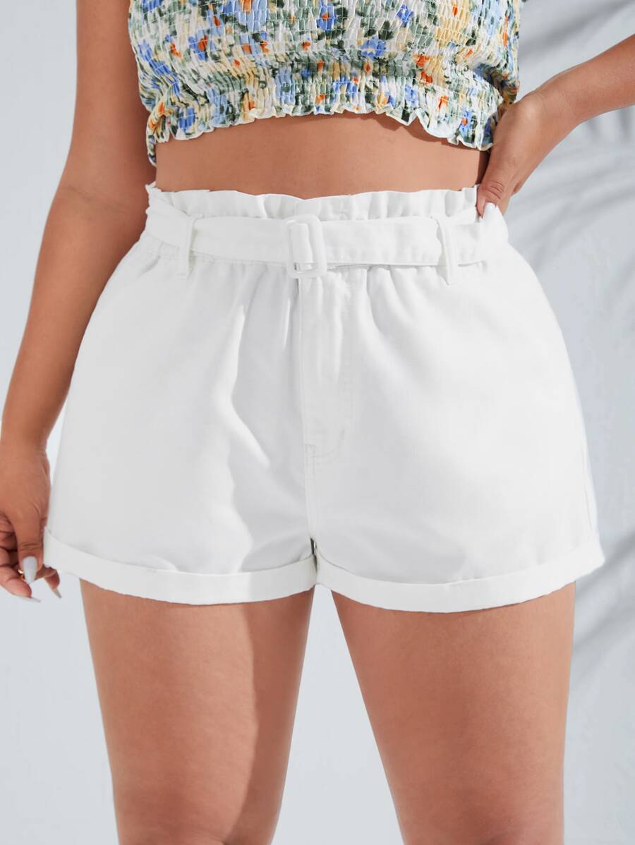 SHEIN Essnce 大碼紙袋腰卷邊腰帶牛仔短褲 - 白色 - 查看 1