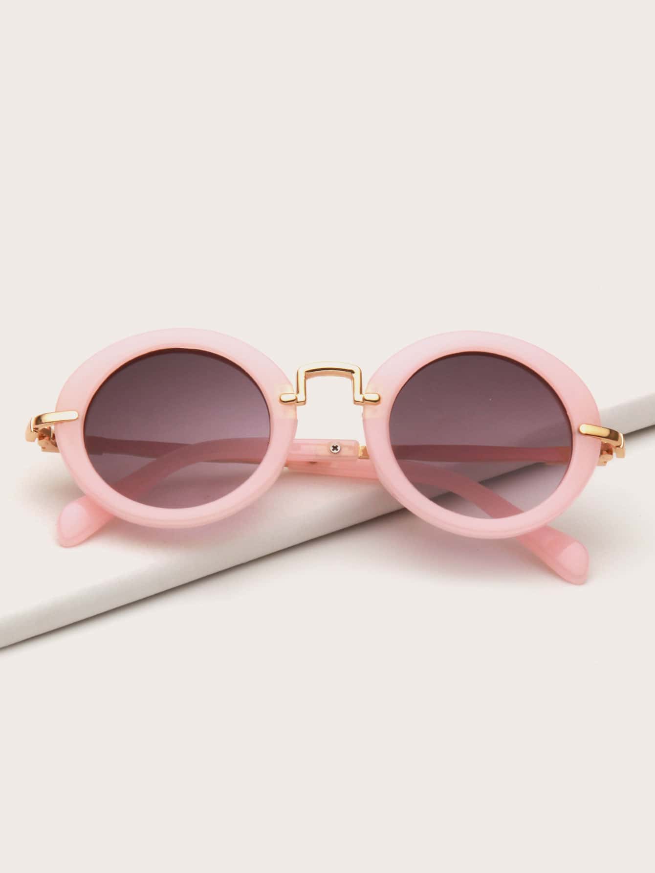 女孩亞克力鏡框太陽眼鏡