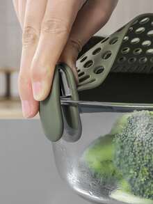 1pc Silicone Strainer Clamp, Creative Green Pot Strainer For Kitchen - Army Green - View 2