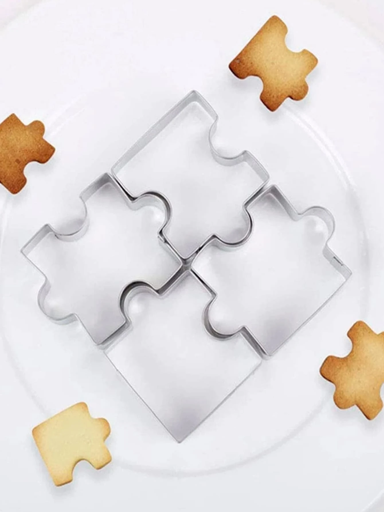 4 piezas Cortador para galletas de acero inoxidable de galleta rompecabezas en forma de para cocina - Plateado - Ver 1