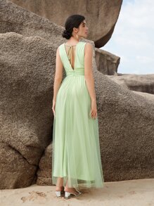 SHEIN Belle 1入組深V領胸部褶皺網紗覆蓋伴娘連衣裙 - 青檸色 - 查看 3