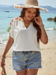 SHEIN Clasi Plus Contrast Crochet Notched Neck Batwing Sleeve Blouse - White - View 4