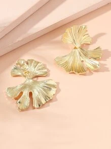 Ginkgo Biloba Design Stud Earrings - Yellow Gold - View 2