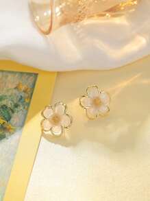 Flower Stud Earrings - Yellow - View 6
