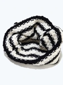 Mũ len trang trí tai họa tiết sọc hoạt hình - Đen và trắng - Xem 4