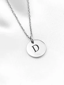 Collar con diseño de letra colgante de redondo - Plateado - Ver 3