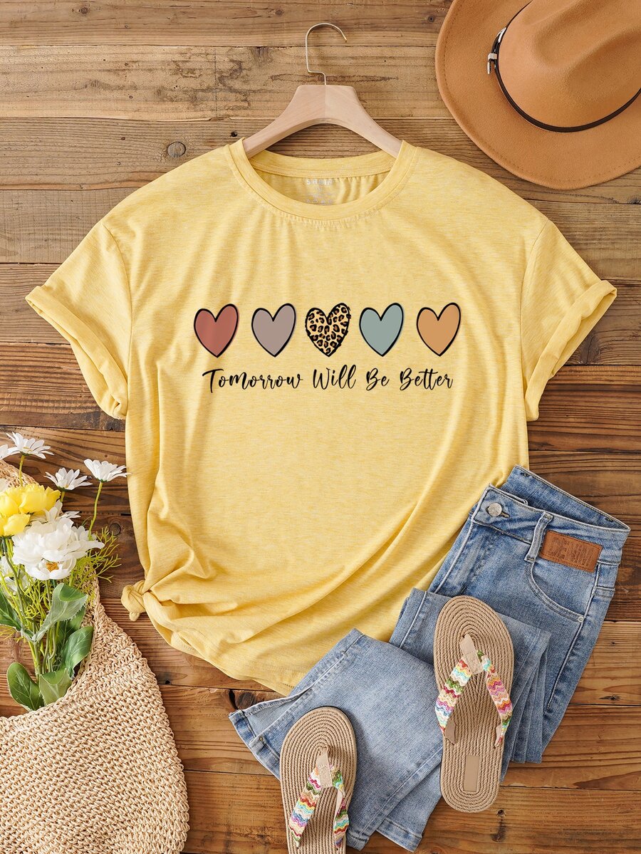 SHEIN LUNE Plus Heart & Slogan Graphic Tee - Yellow - View 1