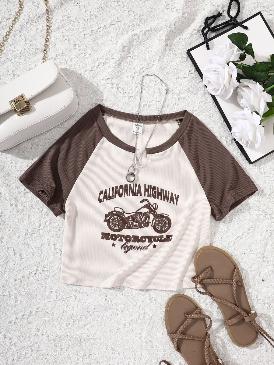 Chicas Camiseta crop con estampado de motocicleta y letra de manga raglán - Beis - Ver 1