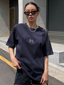 DAZY 蝴蝶刺繡落肩短袖上衣 - 藏蓝色 - 查看 5