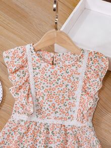 SHEIN Toddler Girls Ditsy Floral Print Ruffle Trim Dress With Hat