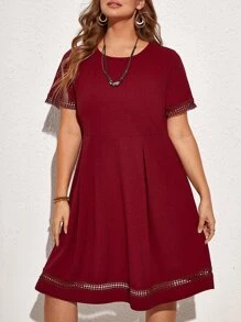 EMERY ROSE Đầm Plus Size Tương phản ren màu trơn Thanh lịch - Màu Đỏ Sâu - Xem 3