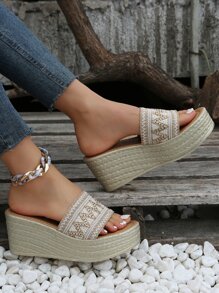 女士編織細節編織涼鞋,度假淺褐色的織物坡跟涼鞋 - 米色 - 查看 7