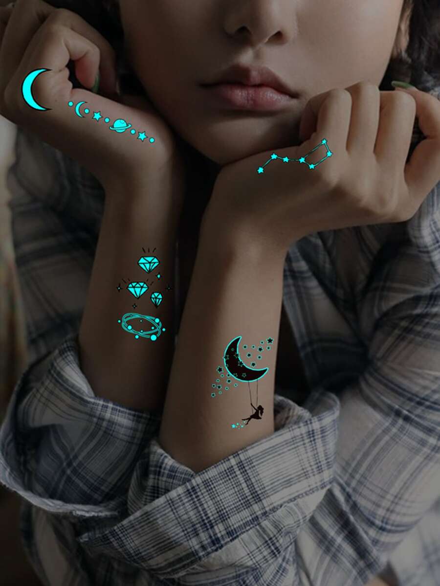 紋身貼紙,1張夜光月亮和星星圖案一次性紋身適合女士,紋身貼紙成年人,逼真紋身貼月亮,星星,適合女士和女孩 - 黑色 - 查看 1