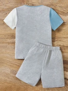 SHEIN Boys Letter Graphic Colorblock Tee & Drawstring Waist Shorts - Multicolor - View 2