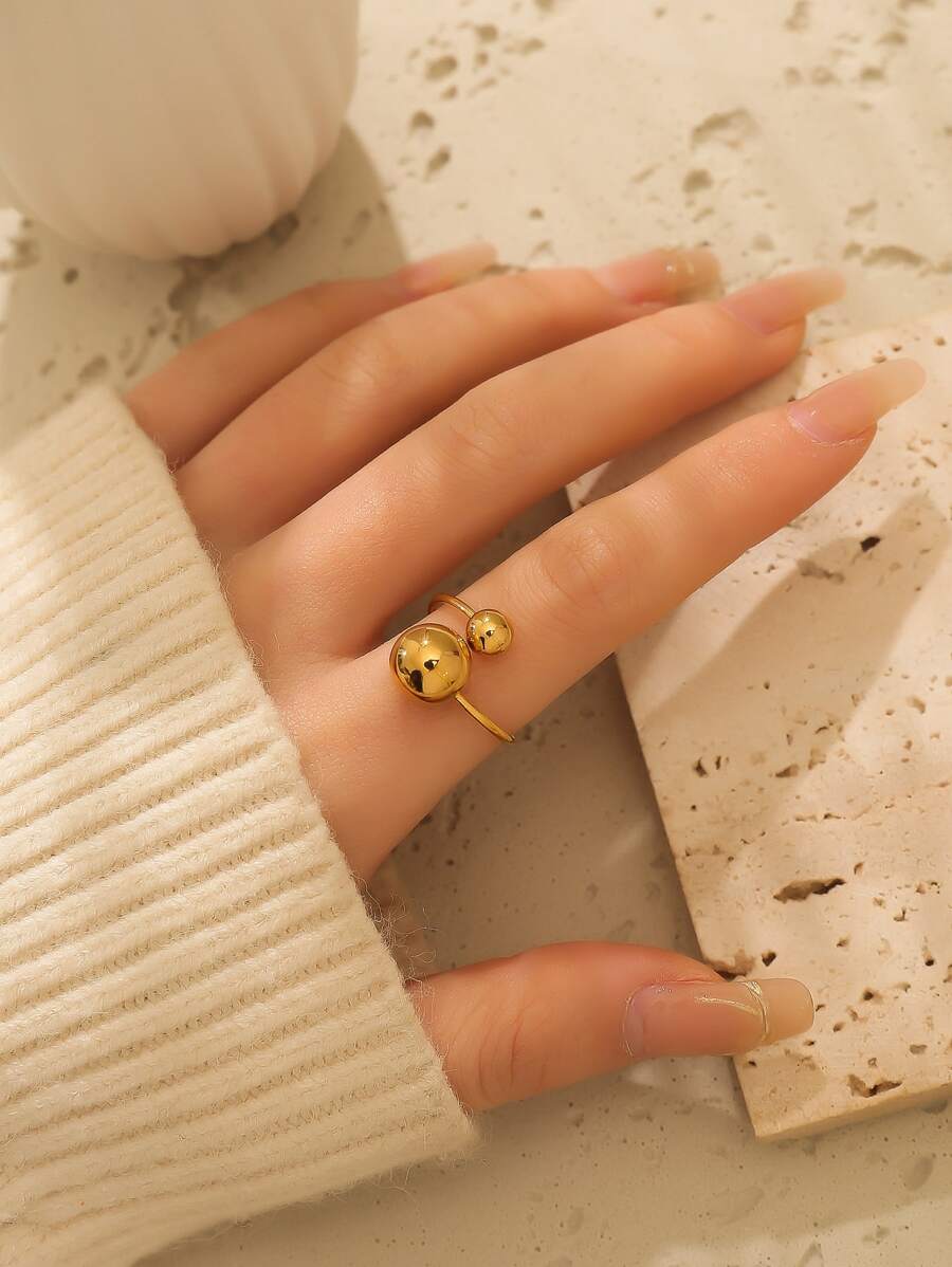 nhẫn trang trí bóng