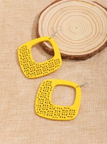 1 Cặp bông tai gỗ hình vuông rỗng hình học - Màu vàng - Xem 1