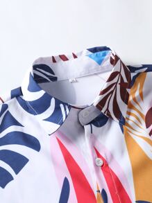 Manfinity RSRT Men Tropical Print Shirt & Shorts, Beach, Tropical, Husband, Colorful, Holographic, Men Two Pieces Casual Shirt & Short Sets, Men's Casual Graphic Print Short Sleeve T-Shirt And Shorts Set, Men Beach Outfit Set, Men 2 Pieces Set Tropical, Vacation, Cozy Outfits - White - View 4