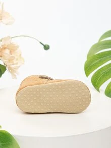 Sporty Skate Shoes For Boys, Hook-and-loop Fastener Strap Sneakers - Mustard Yellow - View 2