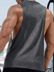 Manfinity Sport Corelite Boyfriend Style Men Geo Cattle Print Sports Tank Top  Workout Tops Workout Tops Breathable - Dark Grey - View 2