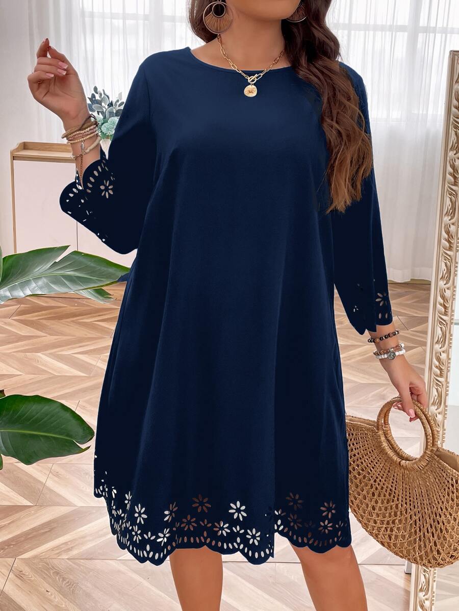 SHEIN LUNE 大碼鏤空貝殼邊洋裝 - 藏蓝色 - 查看 1