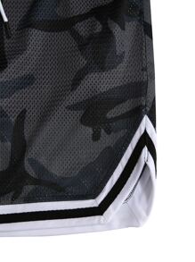 Manfinity LEGND 男士寬鬆迷彩印花短褲，帶有條紋修飾和束腰口袋，寬鬆卡通圖案 - 彩色 - 查看 3