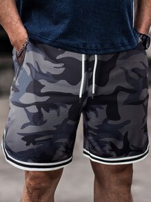 Manfinity LEGND 男士寬鬆迷彩印花短褲，帶有條紋修飾和束腰口袋，寬鬆卡通圖案 - 彩色 - 查看 5