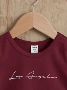 SHEIN Leap Crew 嬰兒男童字母印花t恤和短褲套裝,適用於休閒夏季服裝 - 酒紅色 - 查看 3