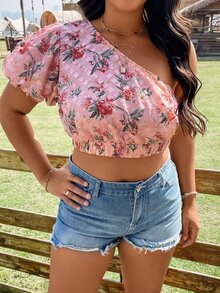 SHEIN Holidaya Plus Floral Print One Shoulder Puff Sleeve Crop Top - Pink - View 3